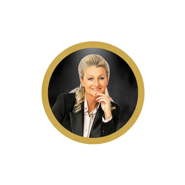 Elizabeth Steele, REALTOR