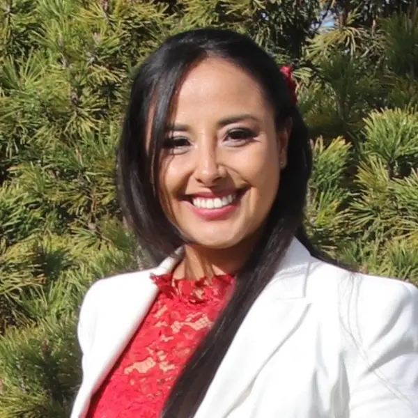 Mary Hernandez