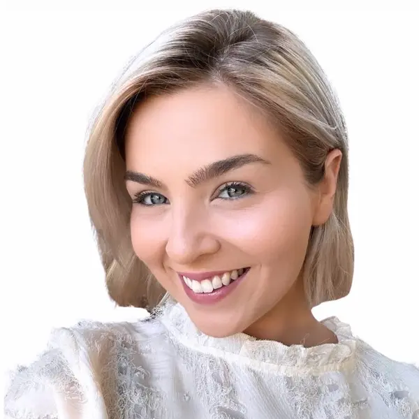 Savannah Brown