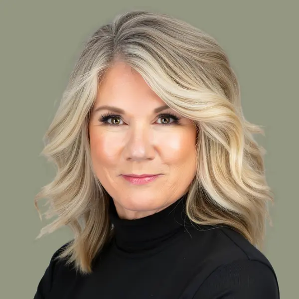 Leigh Ann Parkinson