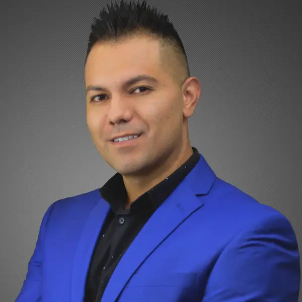 Oscar Veloz