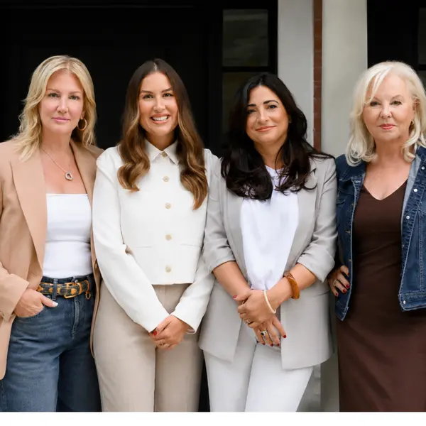 The Avis Team