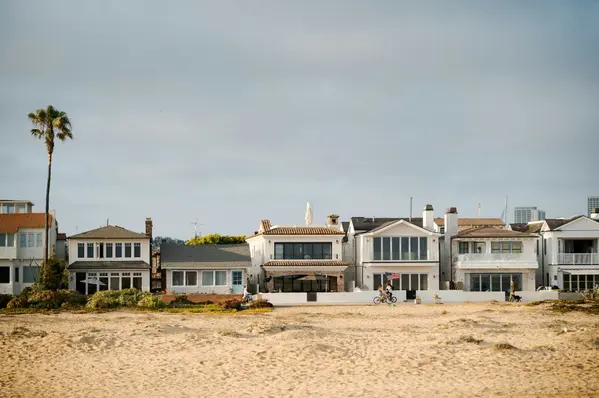 Rents Are Picking Up. Sales Are Slowing. Neither Story Lands Here