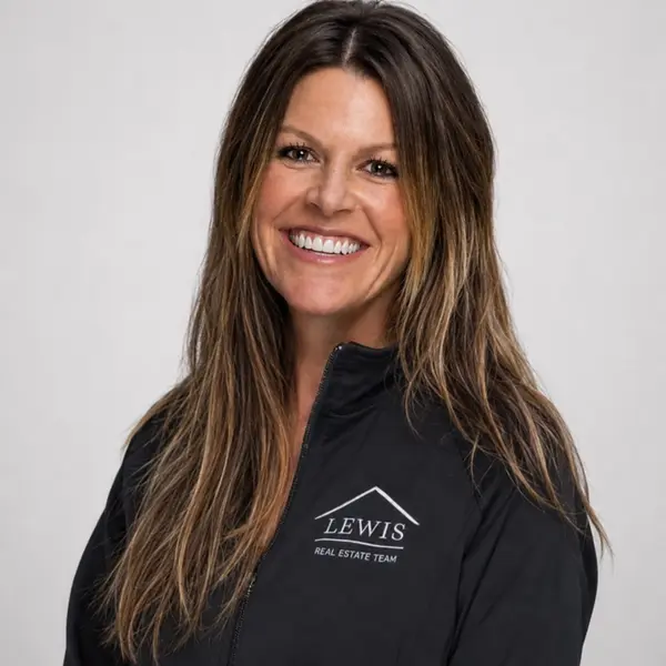 Tami Lewis