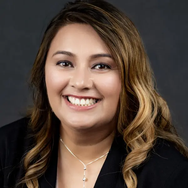 Rosa Flores