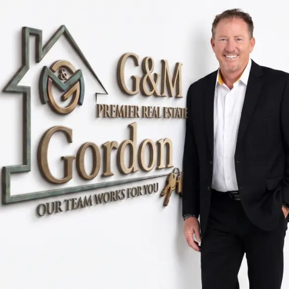 Gordon Sampson