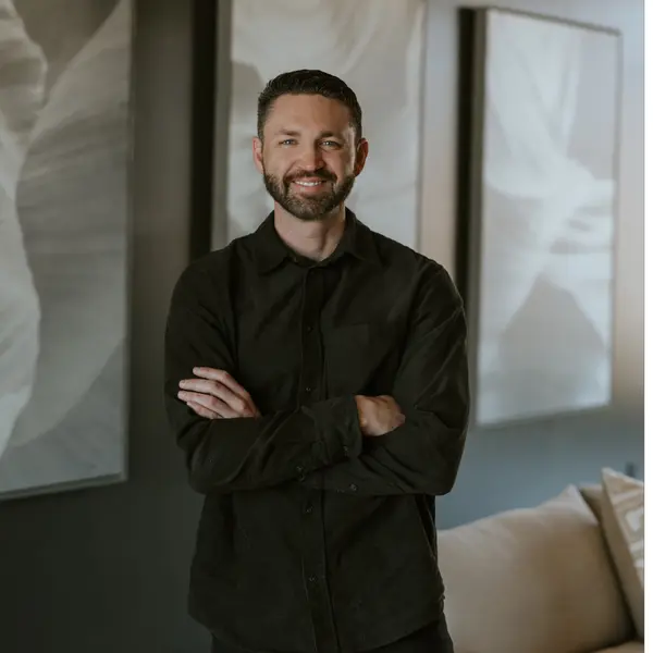 Dallas Curtis