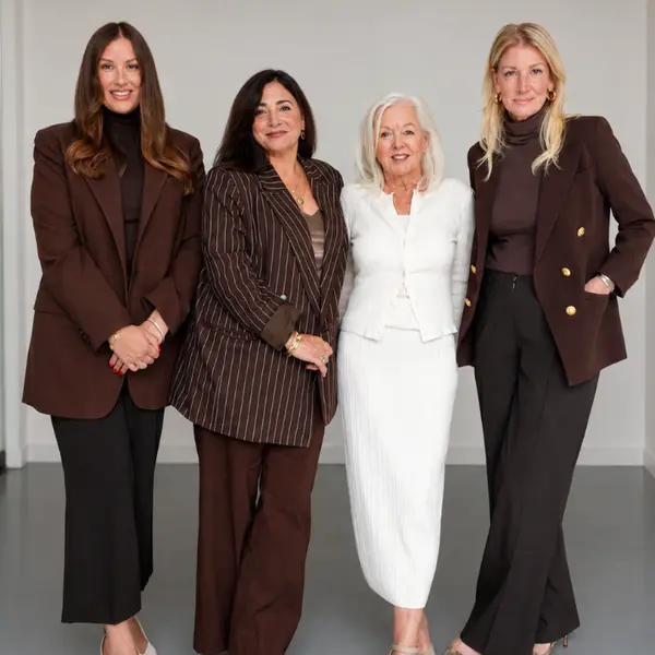 The Avis Team