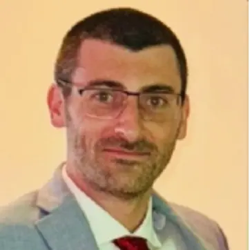 Andrew English