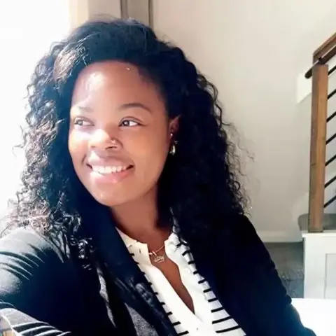 Jasmine Benton