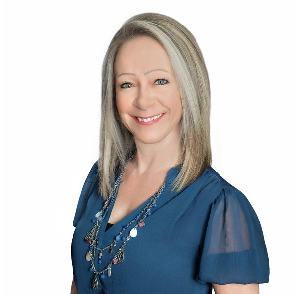 Susie Falk