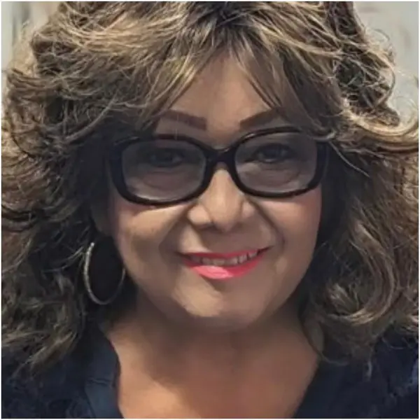 Stella Lopez