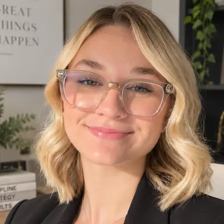 Hailey Marinics