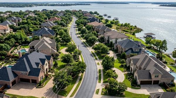 High-End Real Estate and the Most Expensive Neighborhoods in Highland Village, TX