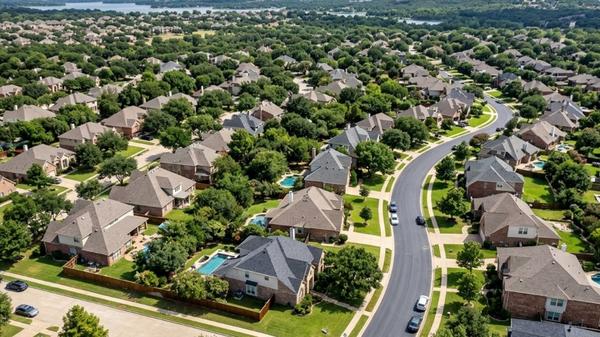 Estimating Buyer Closing Costs in Highland Village, TX (2026)